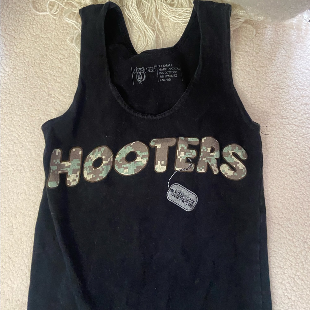 HOOTERS UNIFORM